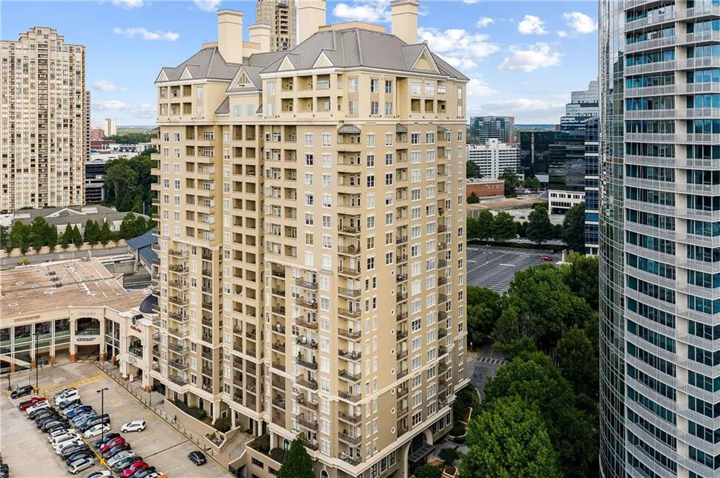 3334 Peachtree Road Ne Unit 1001, Atlanta, Georgia 30326, 1 Bedroom Bedrooms, 0 ,1 BathroomBathrooms,Residential,For Sale,3334 Peachtree Road Ne Unit 1001,7814047