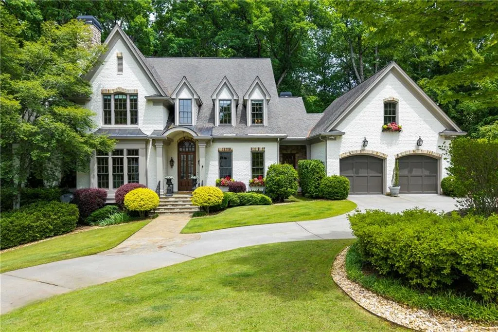 4605 Angelo Drive Ne, Atlanta, Georgia 30319, 6 Bedrooms Bedrooms, 0 ,6 BathroomsBathrooms,Residential,For Sale,4605 Angelo Drive Ne,7820917
