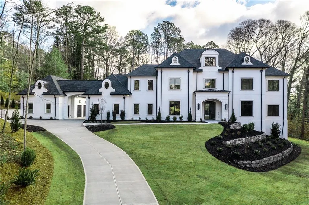 5211 Powers Ferry Road, Sandy Springs, Georgia 30327, 6 Bedrooms Bedrooms, 0 ,8 BathroomsBathrooms,Residential,For Sale,5211 Powers Ferry Road,7820662