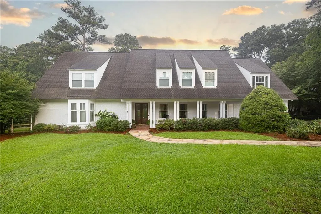 2804 Margaret Mitchell Drive Nw, Atlanta, Georgia 30327, 6 Bedrooms Bedrooms, 0 ,5 BathroomsBathrooms,Residential,For Sale,2804 Margaret Mitchell Drive Nw,7820144 2804 Margaret Mitchell Drive Nw, Atlanta, Georgia 30327, 6 Bedrooms Bedrooms, 0 ,5 BathroomsBathrooms,Residential,For Sale,2804 Margaret Mitchell Drive Nw,7820144