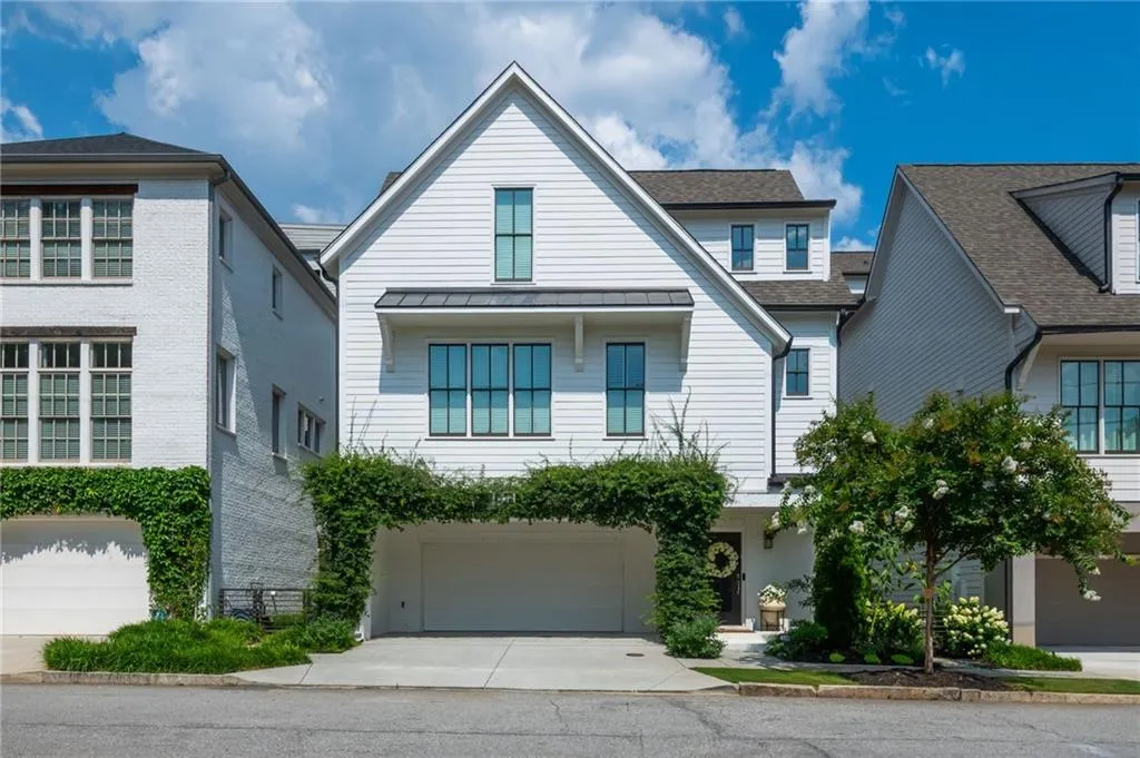 4021 Haverhill Dr Ne Unit 4021, Atlanta, Georgia 30342, 4 Bedrooms Bedrooms, 0 ,4 BathroomsBathrooms,Residential,Sold,4021 Haverhill Dr Ne Unit 4021,7831274 4021 Haverhill Dr Ne Unit 4021, Atlanta, Georgia 30342, 4 Bedrooms Bedrooms, 0 ,4 BathroomsBathrooms,Residential,Sold,4021 Haverhill Dr Ne Unit 4021,7831274