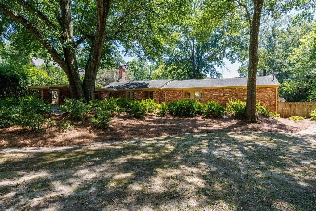 1510 Peachtree Battle Avenue Nw, Atlanta, Georgia 30327, 3 Bedrooms Bedrooms, 0 ,2 BathroomsBathrooms,Land,For Sale,1510 Peachtree Battle Avenue Nw,7835125