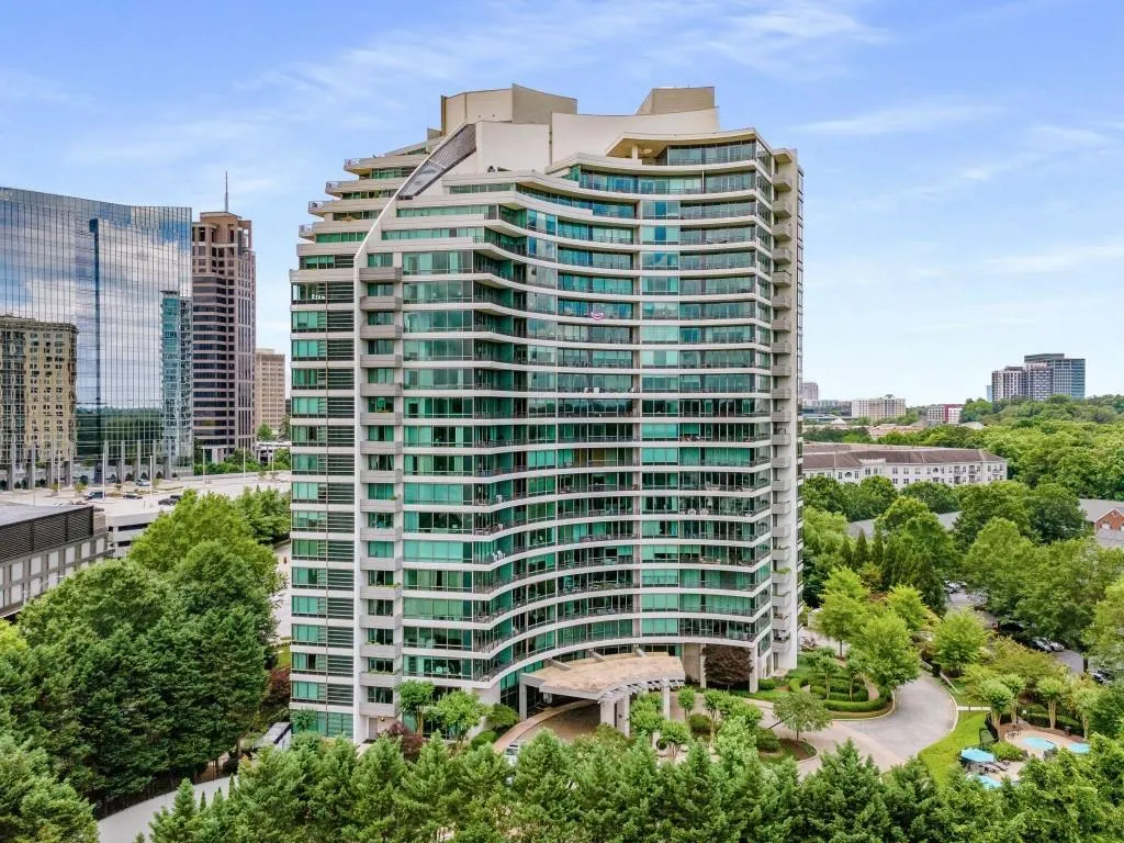 700 Park Regency Place Ne Unit 1604, Atlanta, Georgia 30326, 2 Bedrooms Bedrooms, 0 ,2 BathroomsBathrooms,Residential,For Sale,700 Park Regency Place Ne Unit 1604,7834723
