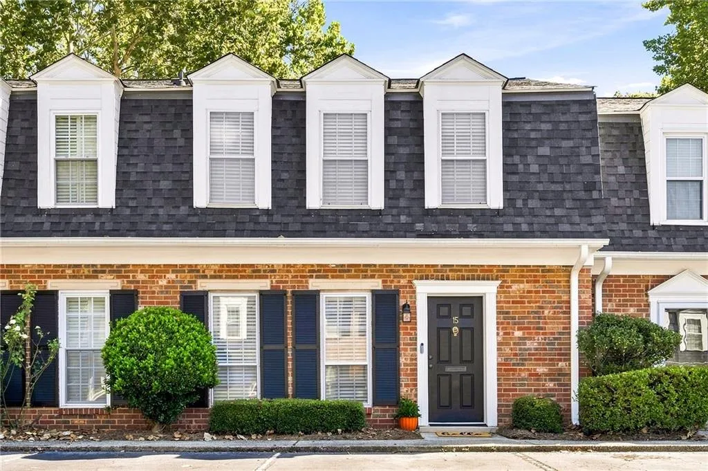15 Scotland Place Nw, Atlanta, Georgia 30318, 2 Bedrooms Bedrooms, 0 ,2 BathroomsBathrooms,Residential,For Sale,15 Scotland Place Nw,7836661