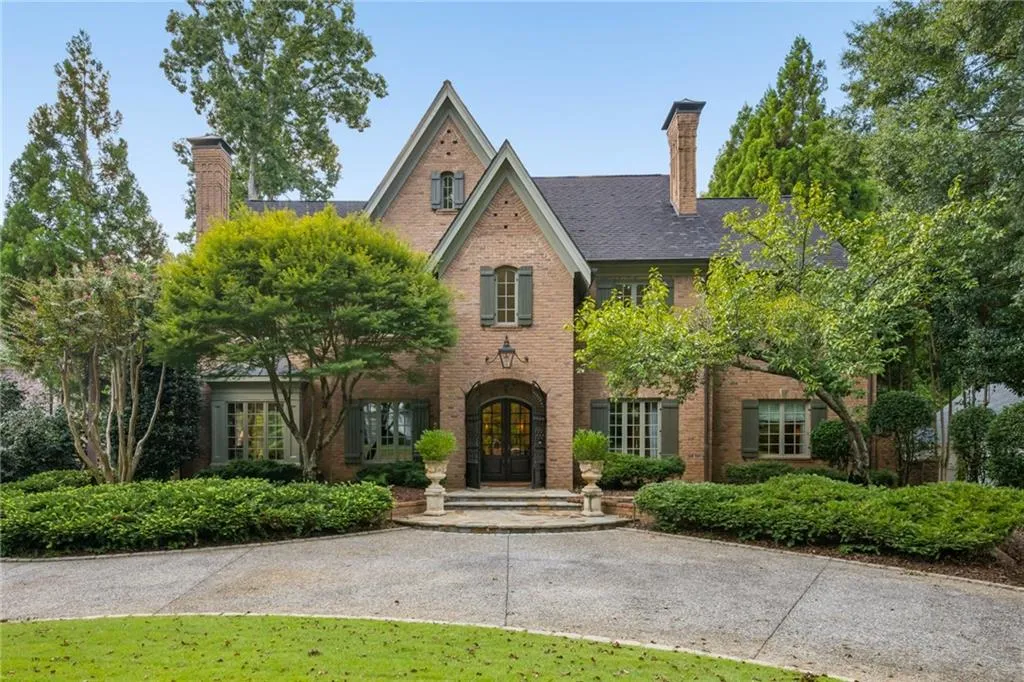 3874 Vermont Road Ne, Atlanta, Georgia 30319, 6 Bedrooms Bedrooms, 0 ,6 BathroomsBathrooms,Residential,For Sale,3874 Vermont Road Ne,7835898