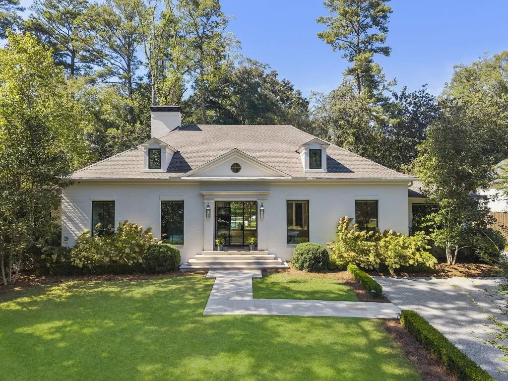 447 Valley Road, Atlanta, Georgia 30305, 4 Bedrooms Bedrooms, 0 ,4 BathroomsBathrooms,Residential,For Sale,447 Valley Road,7838812