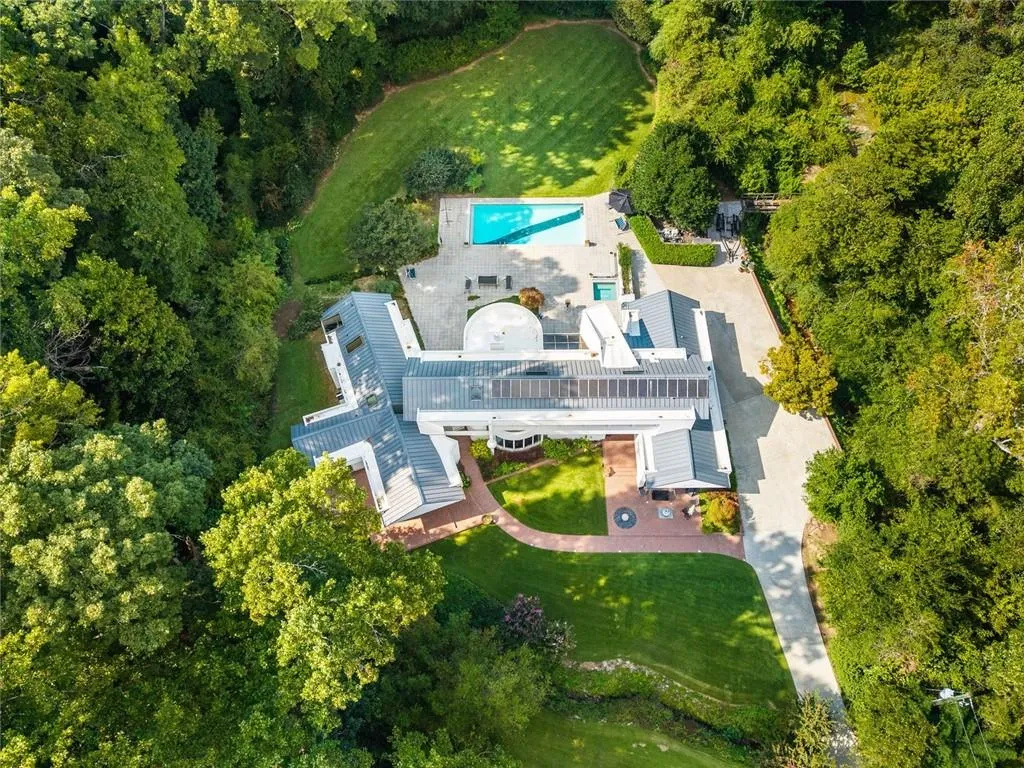 500 Franklin Road Ne, Sandy Springs, Georgia 30342, 6 Bedrooms Bedrooms, 0 ,4 BathroomsBathrooms,Residential,For Sale,500 Franklin Road Ne,7841237
