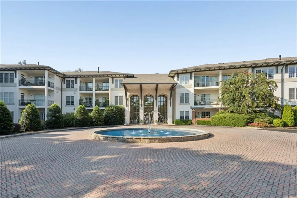 3101 Howell Mill Road Nw Unit 222, Atlanta, Georgia 30327, 1 Bedroom Bedrooms, 0 ,1 BathroomBathrooms,Residential,For Sale,3101 Howell Mill Road Nw Unit 222,7842194