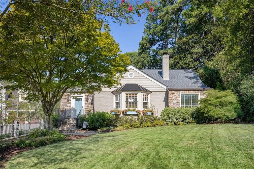656 Darlington Road Ne, Atlanta, Georgia 30305, 3 Bedrooms Bedrooms, 0 ,2 BathroomsBathrooms,Residential,For Sale,656 Darlington Road Ne,7837946 656 Darlington Road Ne, Atlanta, Georgia 30305, 3 Bedrooms Bedrooms, 0 ,2 BathroomsBathrooms,Residential,For Sale,656 Darlington Road Ne,7837946