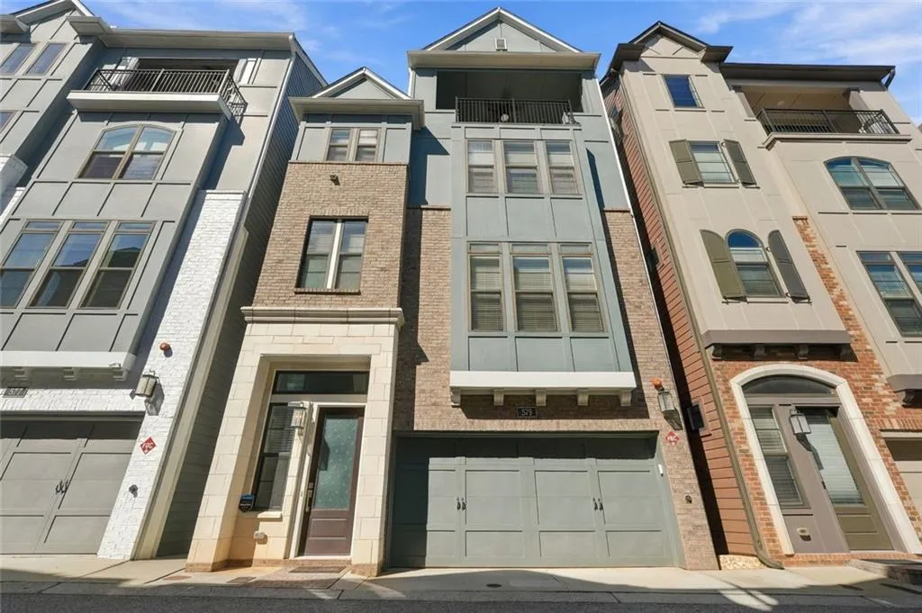 579 Broadview Place Ne, Atlanta, Georgia 30324, 3 Bedrooms Bedrooms, 0 ,3 BathroomsBathrooms,Residential,For Sale,579 Broadview Place Ne,7847316