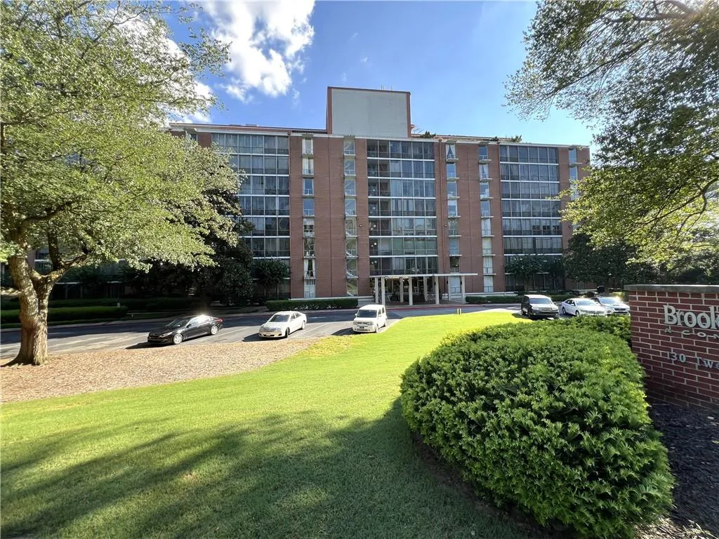 130 26th Street Nw Unit 808, Atlanta, Georgia 30309, 1 Bedroom Bedrooms, 0 ,1 BathroomBathrooms,Residential,For Sale,130 26th Street Nw Unit 808,7854138