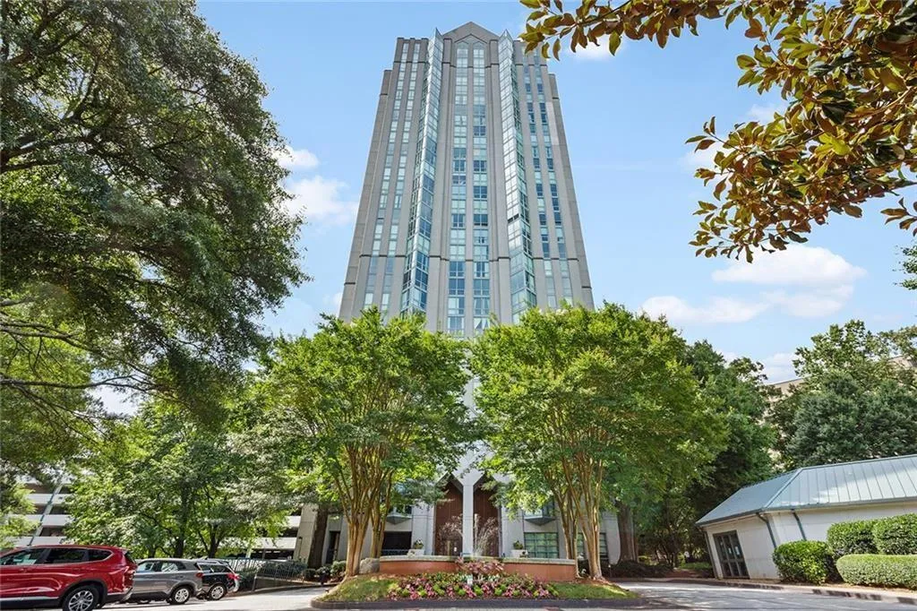2870 Pharr Court South Nw Unit 1003, Atlanta, Georgia 30305, 1 Bedroom Bedrooms, 0 ,1 BathroomBathrooms,Residential,For Sale,2870 Pharr Court South Nw Unit 1003,7858567